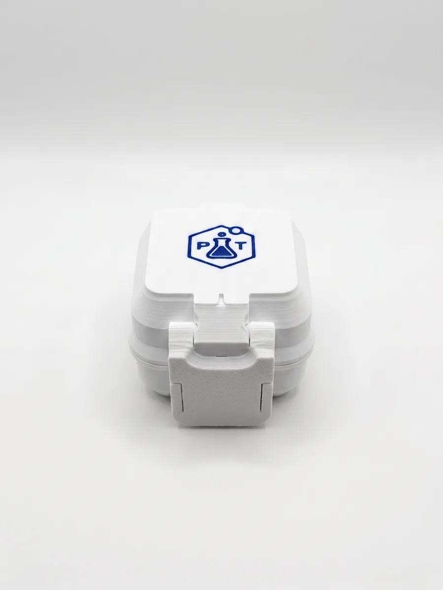 4 Vial Case (White/Blue)